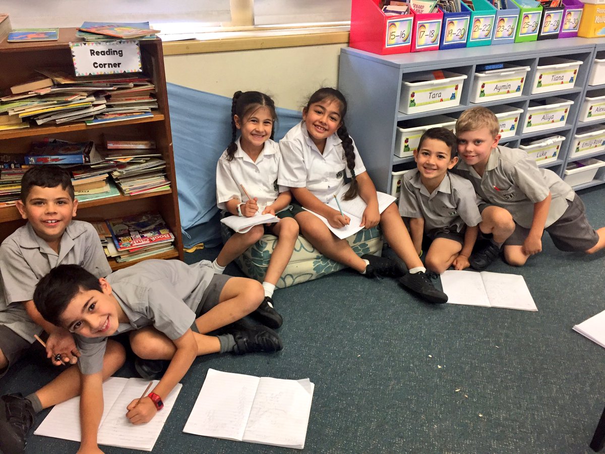 LeanneStraub's tweet photo. #2S2017 working together to improve speed and accuracy when adding using mental strategies @Sherwood_Grange https://t.co/ZlGNYc3Qv0