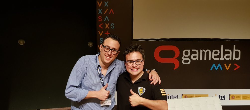 Despegado <a href="/Alvaro845/">Alvaro845</a> excelente persona muy buena la charla, próximamente en el canal subo partes de la charla, también conocí a otras personas @luchp_CR, <a href="/MadRaiderCR/">Nicolás Studer</a> y <a href="/Kenpa505/">Gastón André</a> genial la Gamelab Montevideo, espero que se repita... SALUD BESTIAS