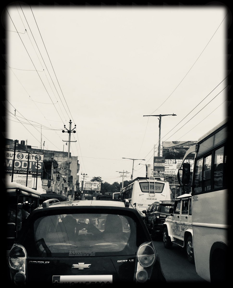 Jinx1983's tweet photo. Ranchi tonight with @salim_merchant @Sulaiman #sslive2017 https://t.co/tvvpJGRVFP