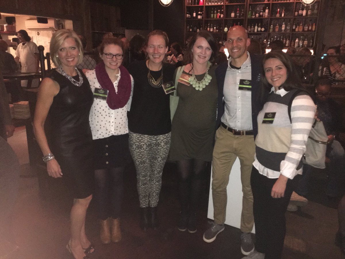 Catsleigh's tweet image. Awesome to meet you tonight @CecilyTynan &amp;amp; congrats on being a @bewellphilly #healthyhero. TY for your support of our team at @BoMFPhilly 🏆