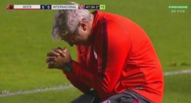 <a href="/SCInternacional/">Sport Club Internacional</a>  vuelve a la serie A del campeonato
un año de mucho sufrimiento, con peleas de la hincha, intento de giro de mesa. el único gran equipo a hacer vejame en la historia del país.

👉olé.com.ar