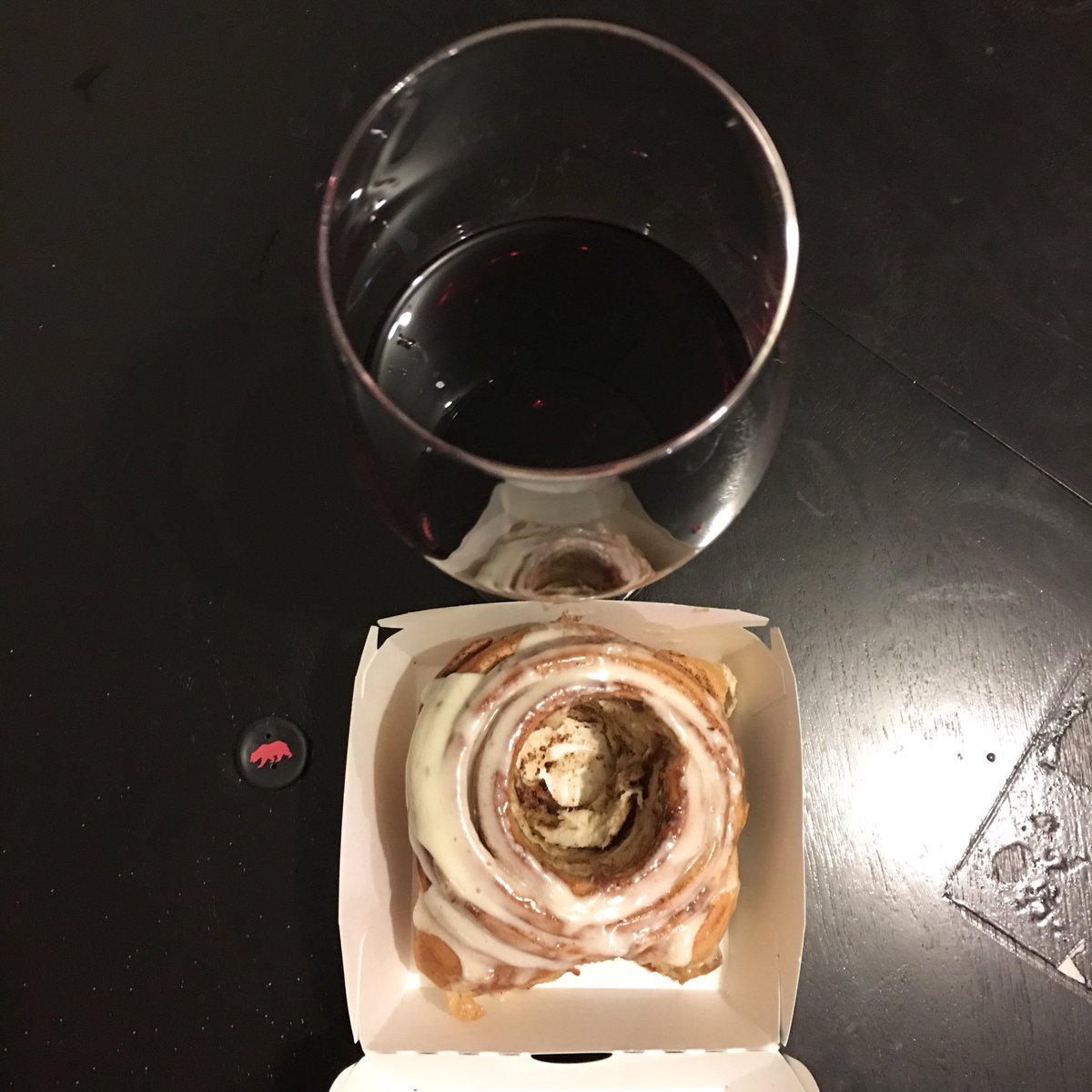 wordup_turtle's tweet photo. happy...
todd maher (@pattonoswalt): thats frosted heroin, what youre eating, my friend!
#californiarootswine CABERNET @target!
&
CLASSIC ROLL @cinnabon!
#cabsauv #targetwine #californiaroots #cinnabon #lifeneedsfrosting #sctop10 #🎯🍷 https://t.co/ntPmgtJ29O