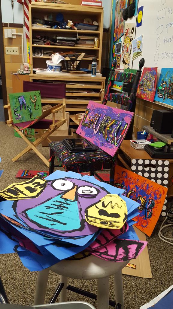 Besides my students...these are just a few of my favorite things...lotsa "arting" in the room today...whew! It was a blow out of creativity!