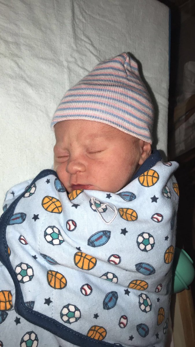cheylee13's tweet photo. 8 lbs 7 oz &amp; 19 1/2 in. of pure perfection. Welcome to the world Jaxx Emerson Cable. You are a miracle💙👶🏻 https://t.co/V7v7HvyUXu