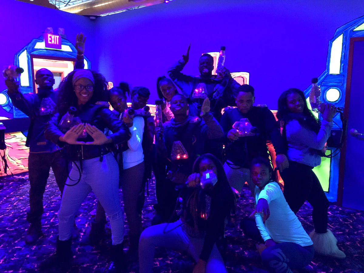 EmuQues's tweet photo. Laser tag was massive⚡️thanks to everyone who came owt! #QueWeek2k17 #emu https://t.co/JmRKFMTzV6