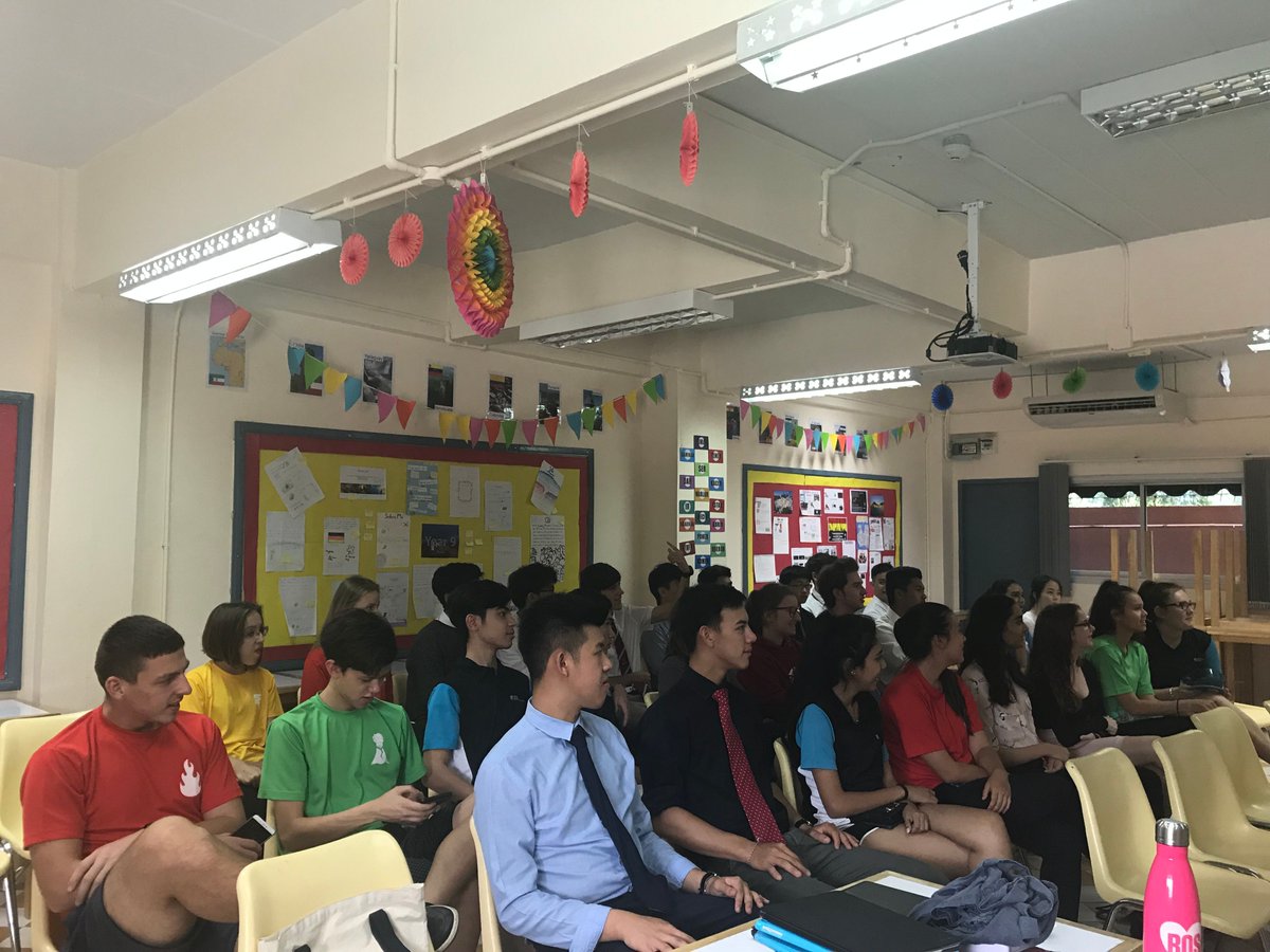 RegentsSchool's tweet image. Choosing the right university for you to go to isn&apos;t an easy decision to make! Last week a representative from the University of British Columbia, Canada, visited Regents to talk to our Year 12 IBDP students about life at UBC. #GoRISPSecondary #NAEBeAmbitious