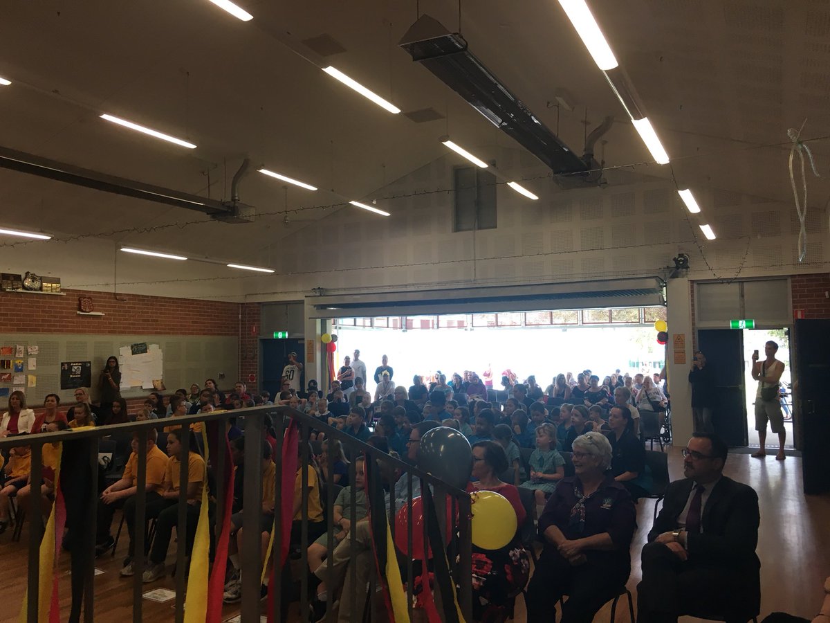 chrissyc26's tweet image. Congrats to all award winners across our schools at our LC2 Aboriginal awards hosted by @MPEPS_NSW #communityofschools #collaboration #proudteachers