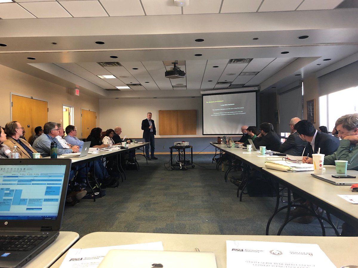 krismayes's tweet photo. Great launch of effort b/t Navajo Nation @ASU, @NAU to diversify Navajo economy through clean energy, other pursuits. 50+ attendees including Navajo NGO's, chapter houses, leaders. @lenafowler @CorpCommAZ @asulightworks @ASUEnergyPolicy @ericdescheenie @Andy_Tobin @RepBenally https://t.co/qgbjjGJB3i