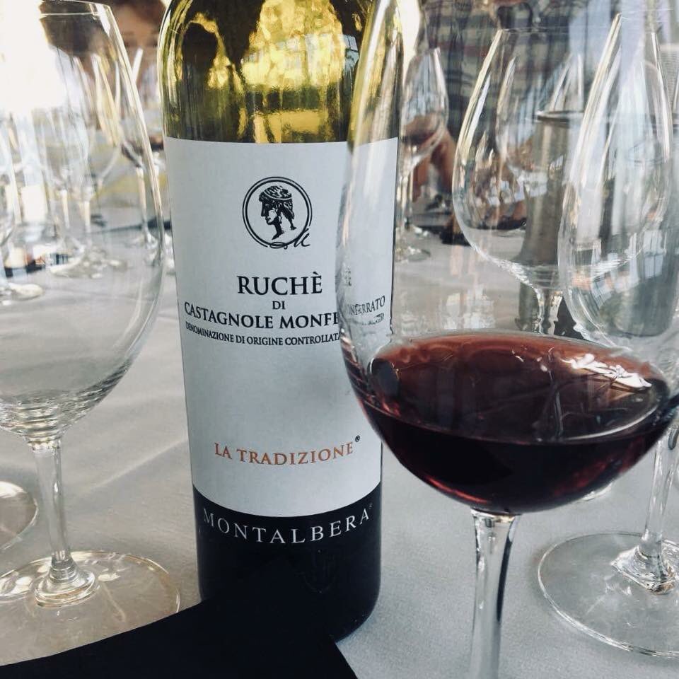 Ah, the Ruché. Paired beautifully with tagliatelle gorgonzola and stewed beef. Or...just on it’s own. #winelover #drinkruche #foodandwine