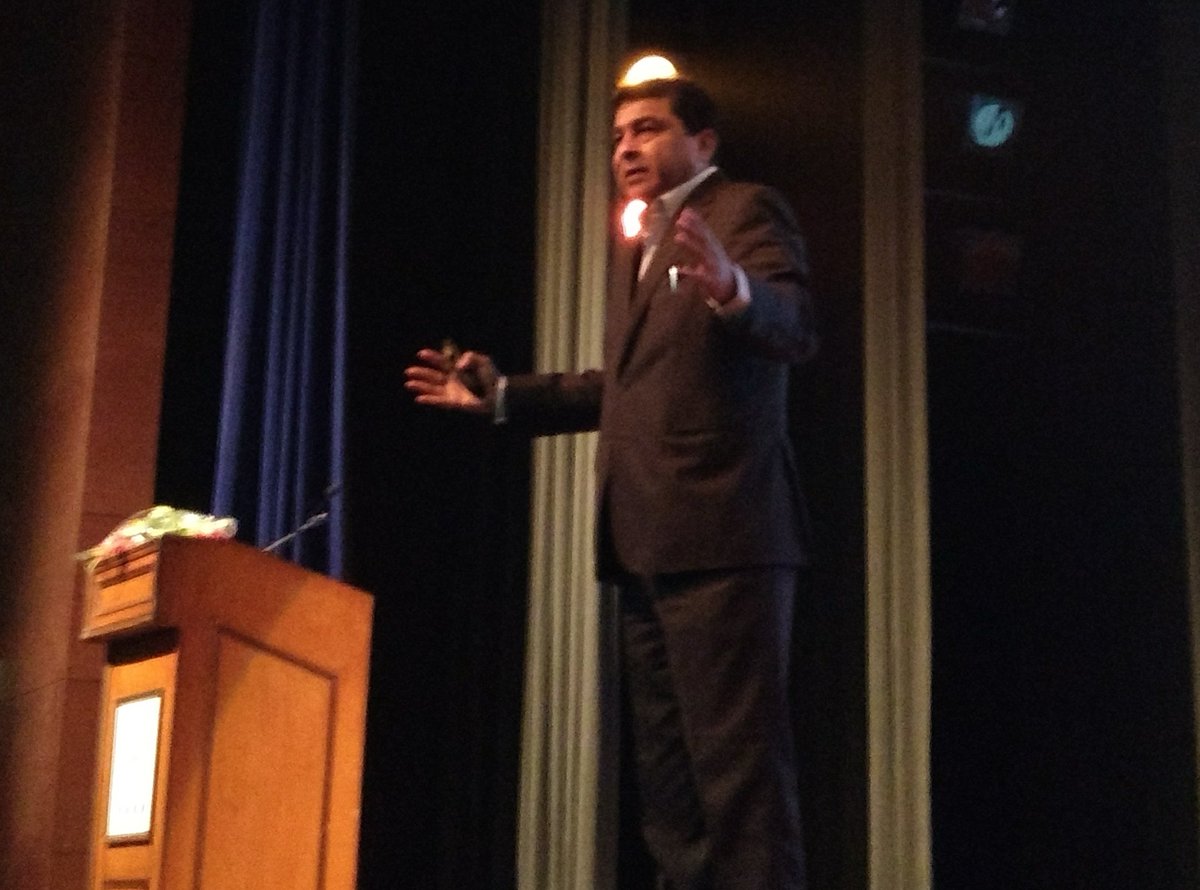 IMTGhaziabad's tweet photo. IMT Ghaziabad is privileged to host Dr. Pramod Sadarjoshi (@Dr_Pramod_S ), Senior Director - Asia Pacific, Strategy and Transformation, Oracle Corporation for a talk on "Leadership in the Digital Economy"
#IMTTalks #DigitalLeadership https://t.co/s3khdIpa7m