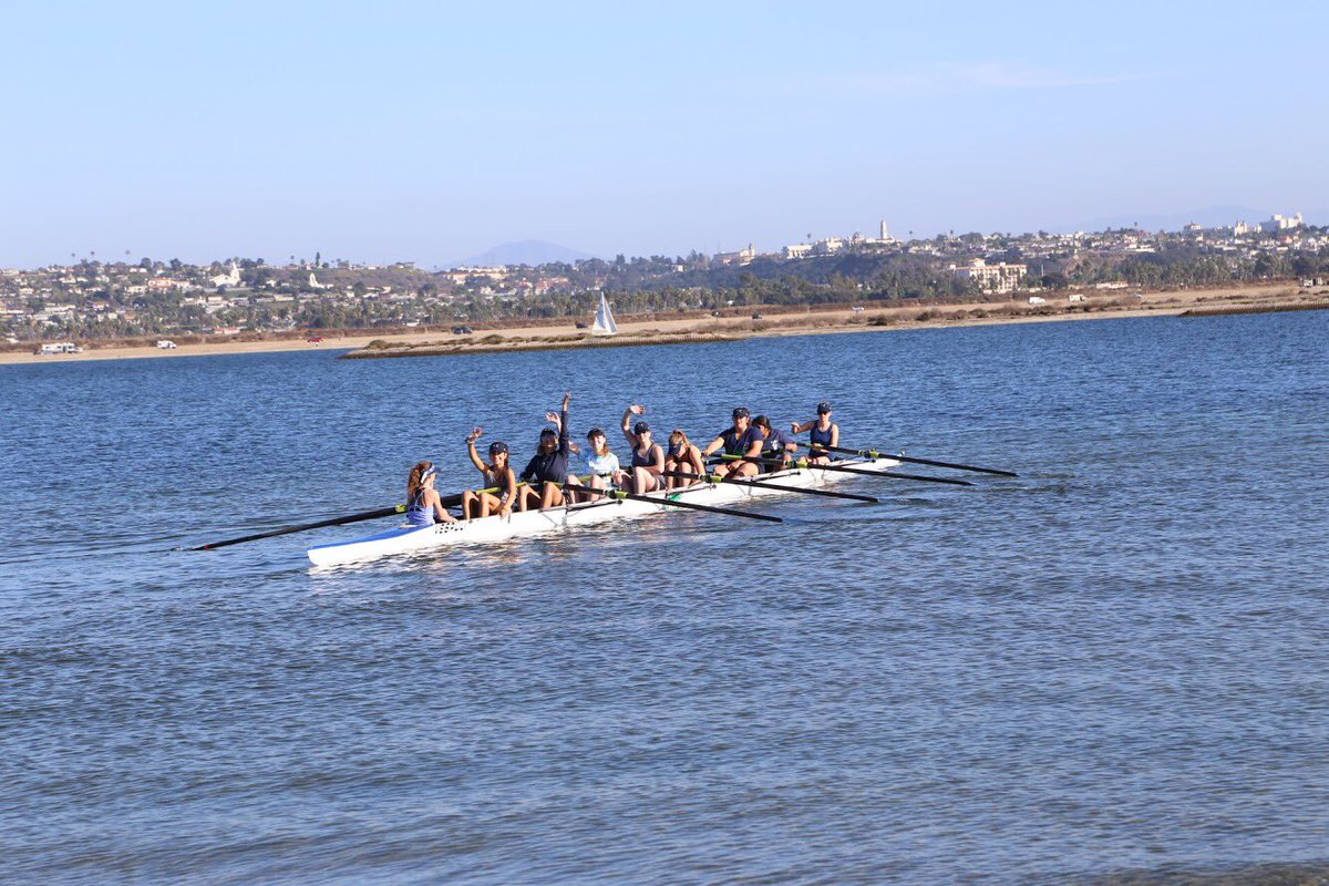 xavierprepcrew's tweet photo. @xcpgatorsports Amazing job to all those who raced on Sunday in the San Diego Fall Classic regatta for Xavier!! Great job to both teams https://t.co/sGO7PGhzRf