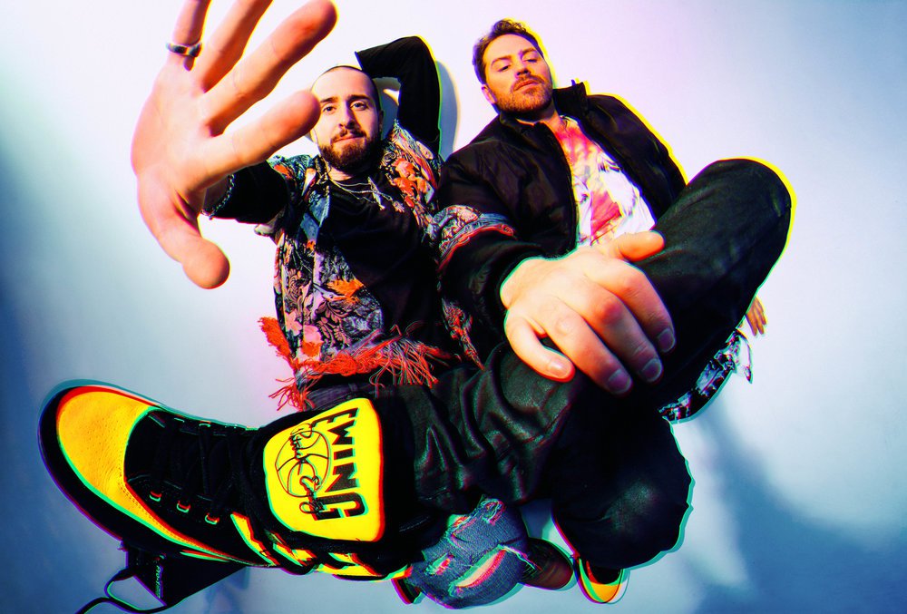 Swedish duo <a href="/newtimers/">NEWTIMERS</a> share groovy Electro-pop cut "Game Over" elitemuzik.net/newtimers-game…