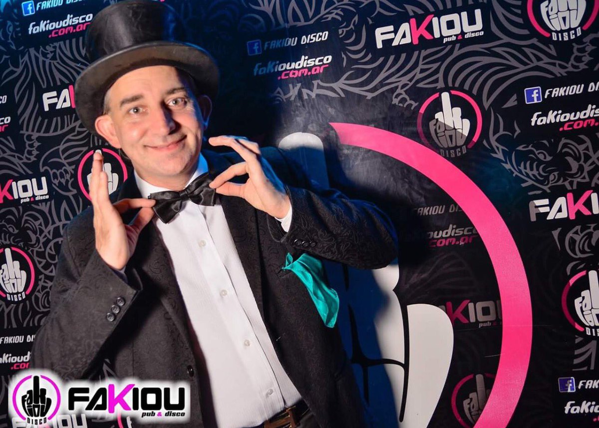 MAGOSINDIENTES's tweet photo. Gracias #Disco #Pub #Fakiou #Quilmes Por contratarme una vez mΓ‘s con mi MΓ‘gica AnimaciΓ³n y Show !!!! https://t.co/I7kQUOMusJ