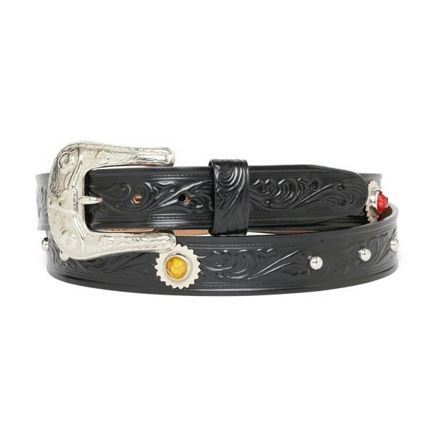 受注生産のACE WESTERN BELT × 706 union Skinny Studs Beltですが