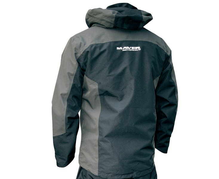 MaverUK's tweet photo. Have you checked out our brand new winter clothing range? Choose between MVR10 lightweight or MVR20 waterproofs this winter. https://t.co/W91N98LfUP