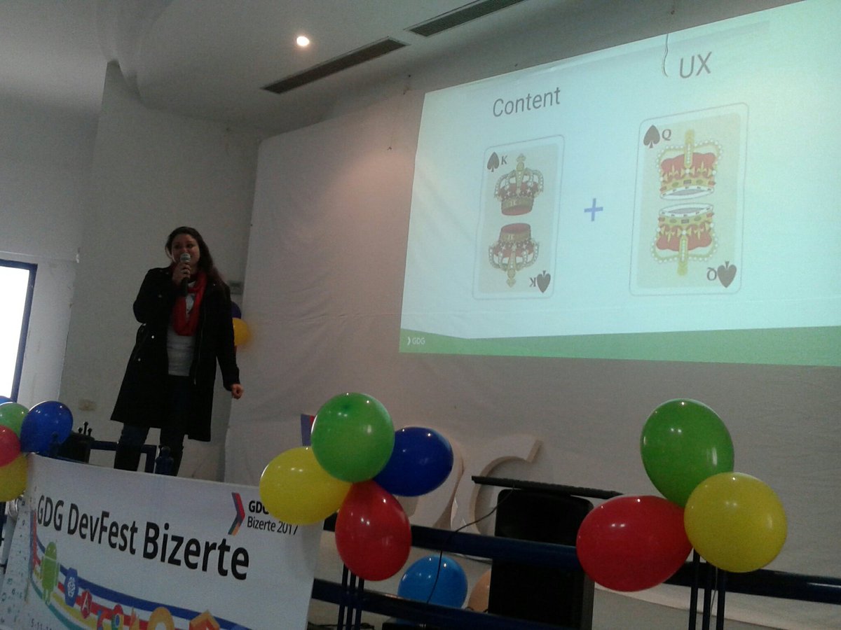 AhlemButterfly's tweet photo. Mark up with @ouijden about #AMP at #DevFestBizerte
#GDG #WTM https://t.co/wFp2kgh1uM