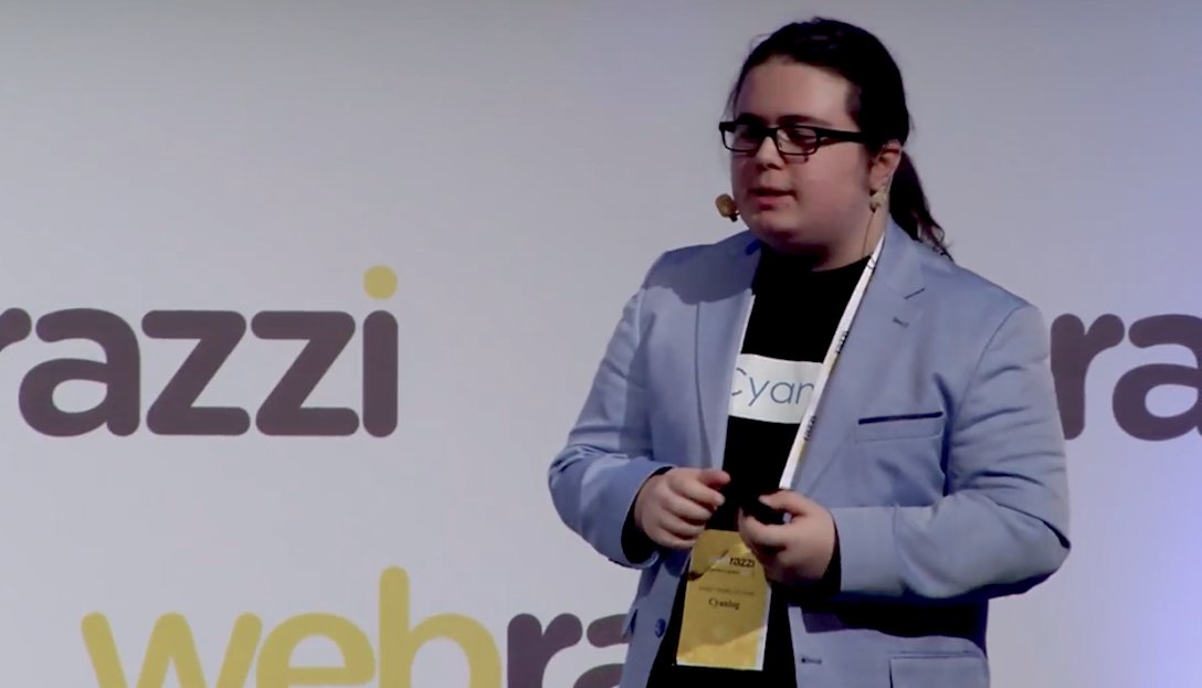 webrazzi's tweet image. Webrazzi Developer 2017'de Cyanlog girişimi ile Ahmet Emre Ceyhan'ı dinliyoruz. wbrz.in/developer2017 #developer17