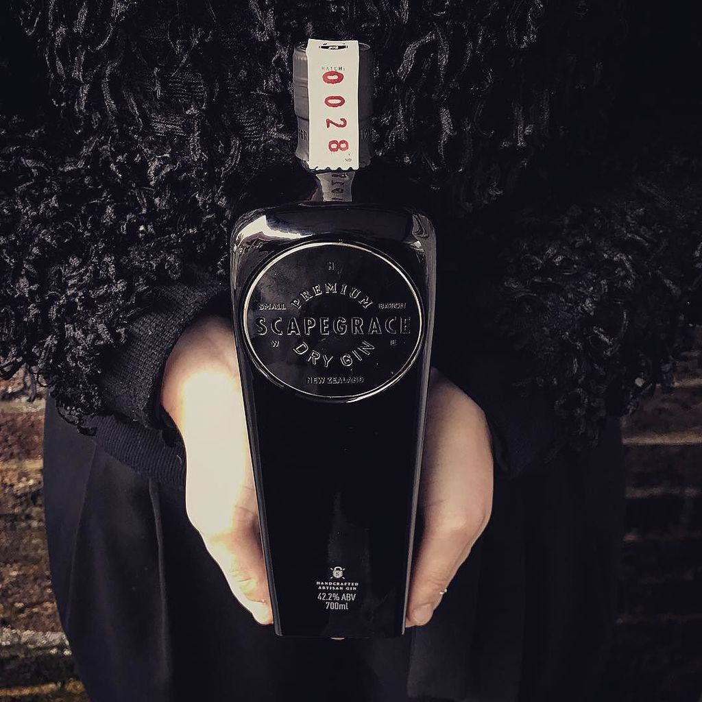 s_cellars's tweet photo. Gin me, go on... available now online &amp; in store! This amazing kiwi gin by @scapegracegin is right up our alley. #… https://t.co/VNsd6tJ8du https://t.co/bt4nrPhLaL