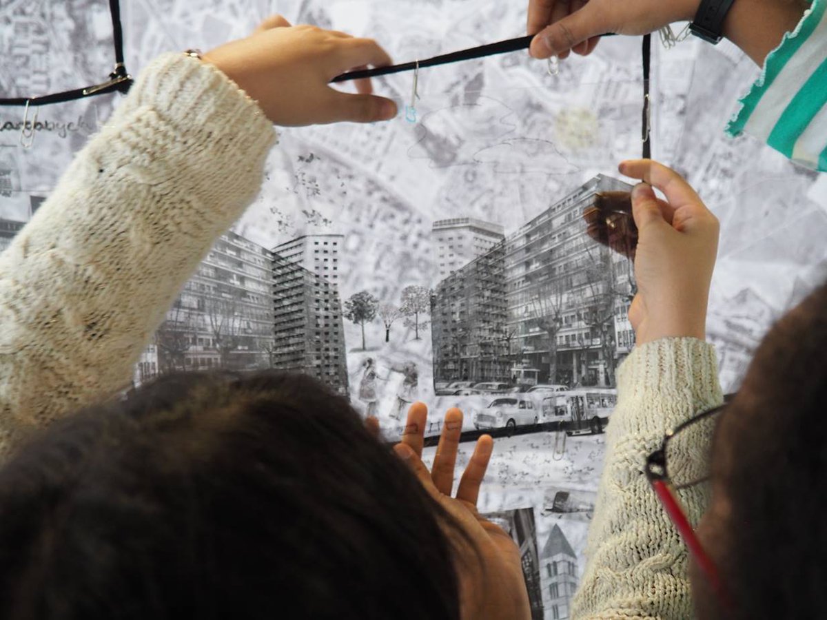 imaginalaciudad's tweet photo. 🔈Los más pequeños de la casa también tendrán su hueco en #LaCiudadImaginada con tres talleres en torno a la relación entre arquitectura y ciudad, la impresión serigráfica y el vínculo entre memoria y ciudad. Inscripción gratuita 👉 https://t.co/sYuKbqOrvE https://t.co/MftBGTOgAl
