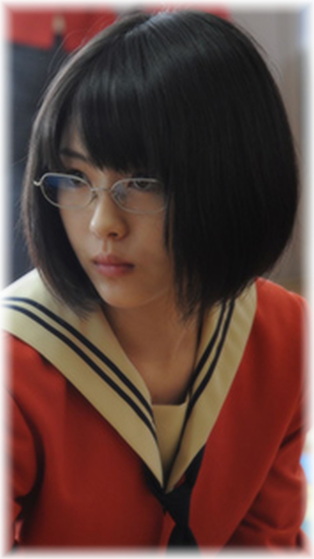 石川なみ 浜辺美波 総合 Pa Twitter 最新の画像を壁紙用にちょっと加工してみました 浜辺美波 となりの怪物くん 壁紙 ロック画面 石川の天使 T Co Lau7xogfyg Twitter