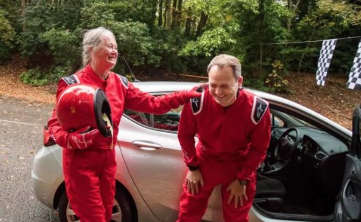 JSFDriving's tweet photo. "Every Christmas…every social occasion, this will come up again and again!" said ex-Stig after his mum outperforms him... #JSFDriving #Stig
https://t.co/8go8cIsu1N https://t.co/IqsyIZ2Szs