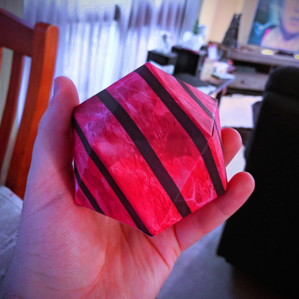 JMotion0's tweet image. *insert edgy quote here*
#Papercraft #PhantomRuby #SonicMania #SonicForces #Infinite #IAmNotWeak