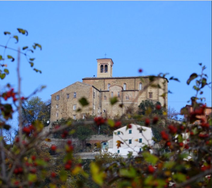 ERTourism's tweet photo. Don't miss the tasty event #AmbradelTalamello on November 18 and 19, in #Talamello. Meetings, conferences, and shows will add to this event as always during the fair
➡️ https://t.co/LhSzAcStoo
#inEmiliaRomagna #FoodValley https://t.co/QUXDz2z1MU