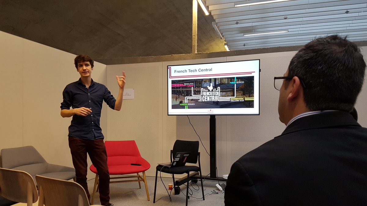 RomainPetitInno's tweet photo. This morning @joinstationf with the @YeiAccelerator laureates https://t.co/Y671a19Qdc