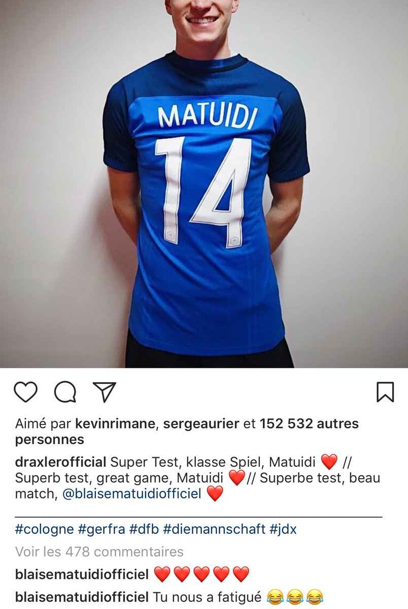 AmbreGodillon's tweet image. Je décerne la palme de la mignonnerie de la trêve internationale à Draxler, pour son petit mot du cœur glissé à Matuidi 😍  (Et le Charo est fair-play après le match) #PSG
