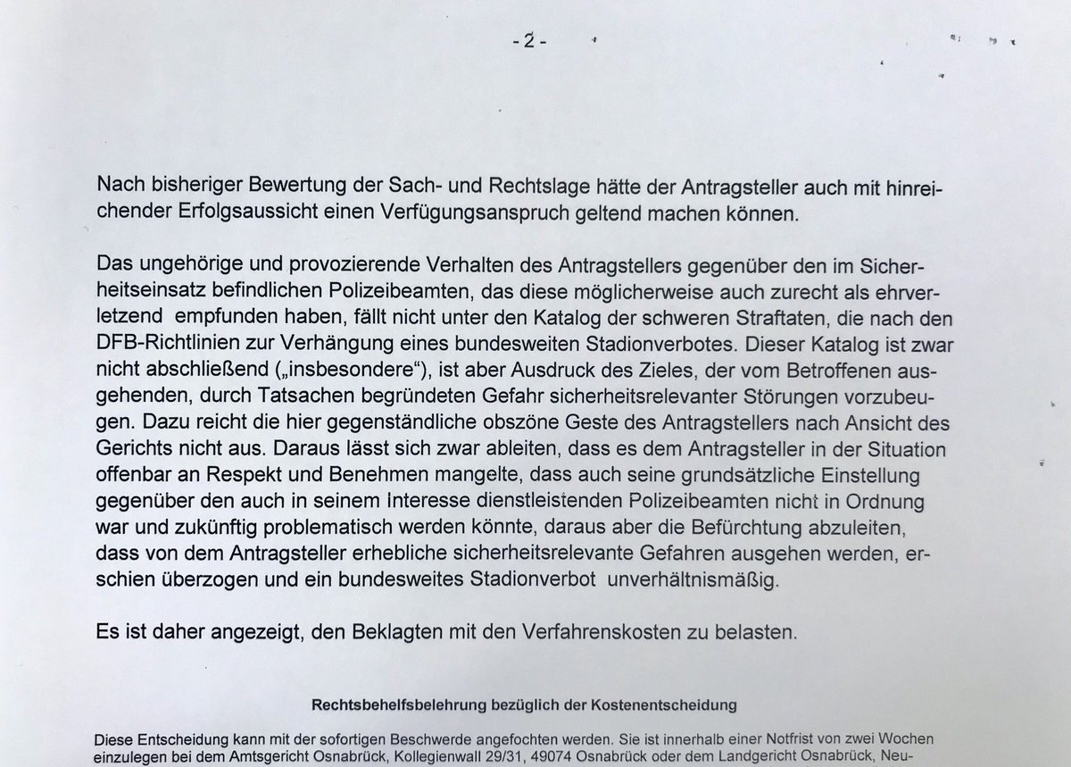 Dr_Huettl's tweet photo. Kostenentscheidung im🍦#Stadionverbot Fall.
Kosten wurden Antragsgegnerin auferlegt, § 269 III 3 ZPO.
Ggf. obszön, aber kein sicherheitsrelevanten Handeln. https://t.co/mO8po4lQOZ