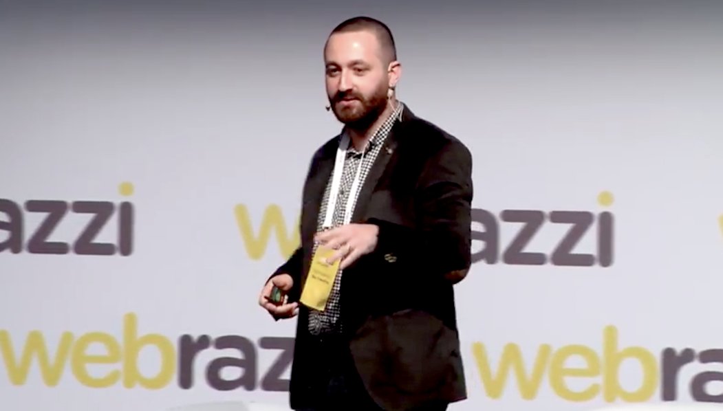 webrazzi's tweet image. "Cross Platform Uygulama Geliştirme" sunumu ile Rise Consulting'den Yiğit Özaksüt Webrazzi Developer 2017 sahnesindeydi. wbrz.in/developer2017  #developer17