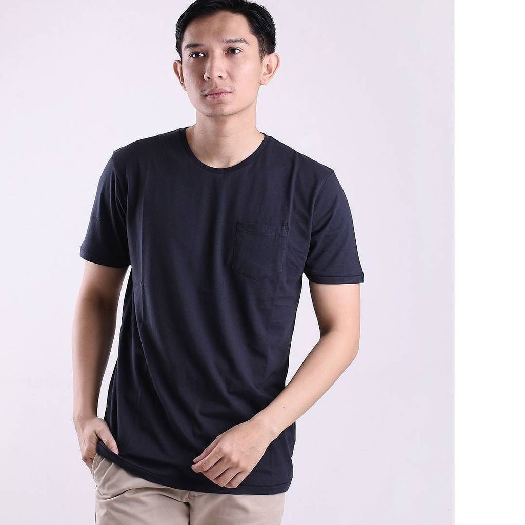 Fluke#3 jersey tshirt 
colour : vulcan grey
Available size : S, M, L, XL⠀⠀⠀⠀⠀⠀⠀
⠀⠀⠀⠀⠀⠀⠀⠀⠀⠀⠀⠀⠀⠀⠀⠀⠀
IDR 119.000⠀⠀⠀⠀⠀… ift.tt/2iin4tY