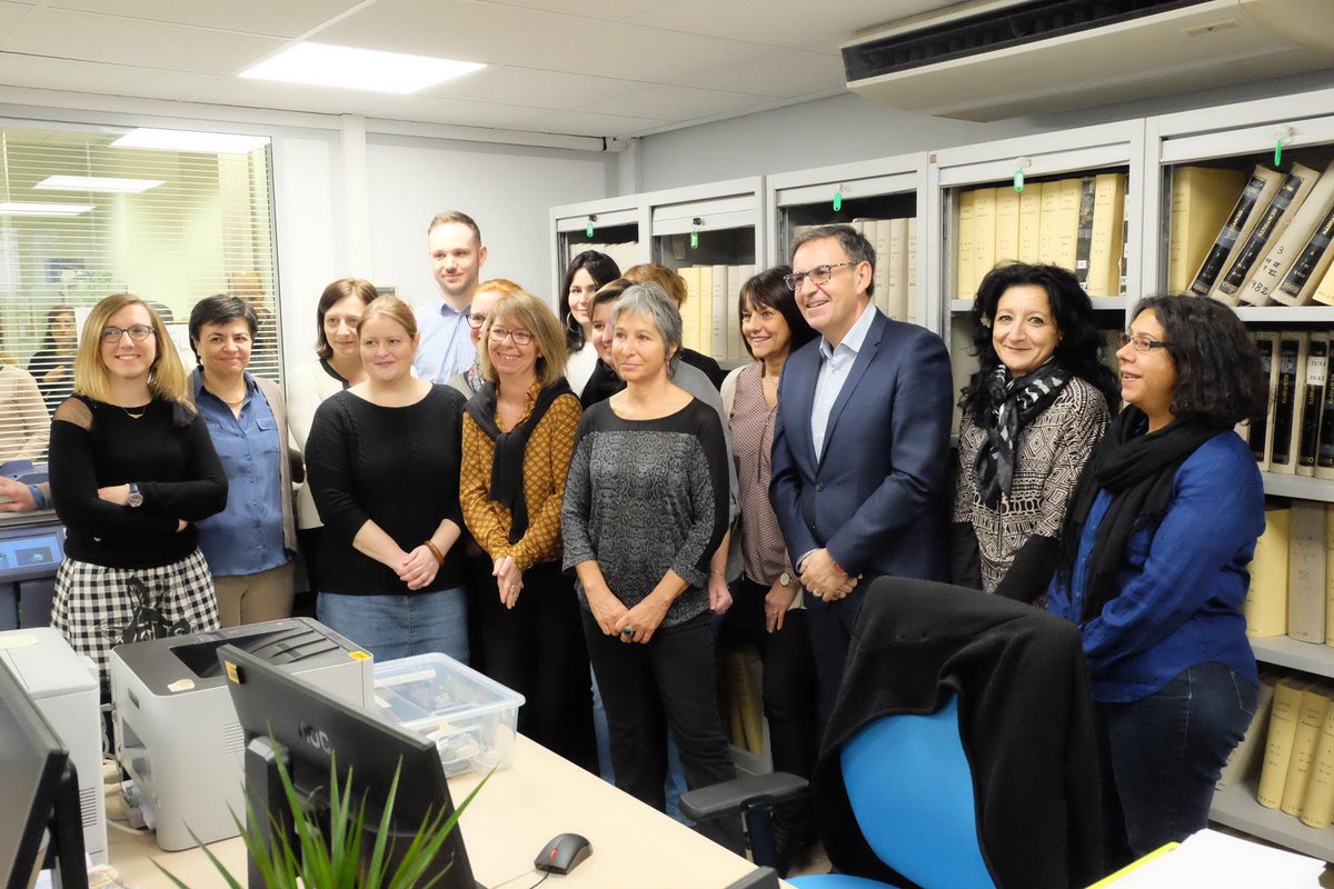 DavidKimelfeld's tweet photo. Inauguration ce matin à #Lyon4e d'un nouvel espace de travail à la Mairie pour un confort accru des agents et un meilleur #servicepublic aux usagers, toujours plus proche des habitants 👏 https://t.co/ZWRX7WMhdE