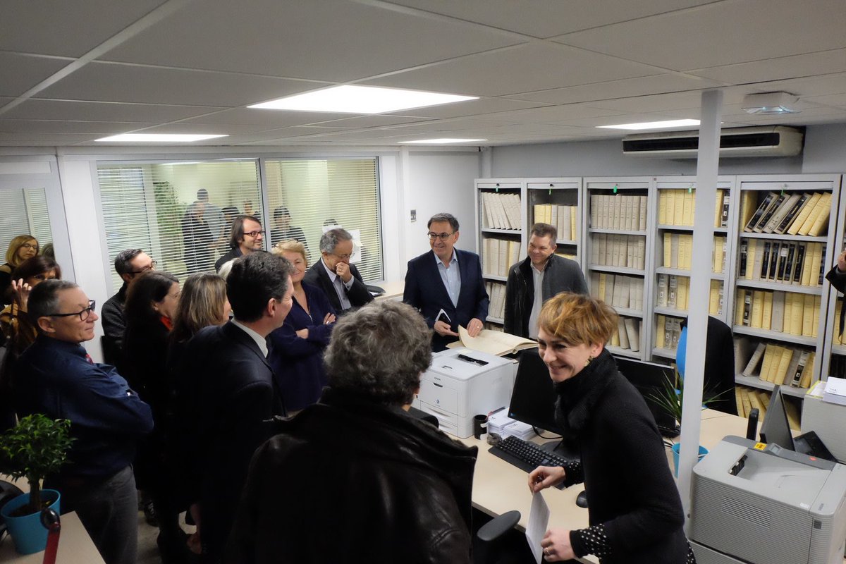 DavidKimelfeld's tweet photo. Inauguration ce matin à #Lyon4e d'un nouvel espace de travail à la Mairie pour un confort accru des agents et un meilleur #servicepublic aux usagers, toujours plus proche des habitants 👏 https://t.co/ZWRX7WMhdE