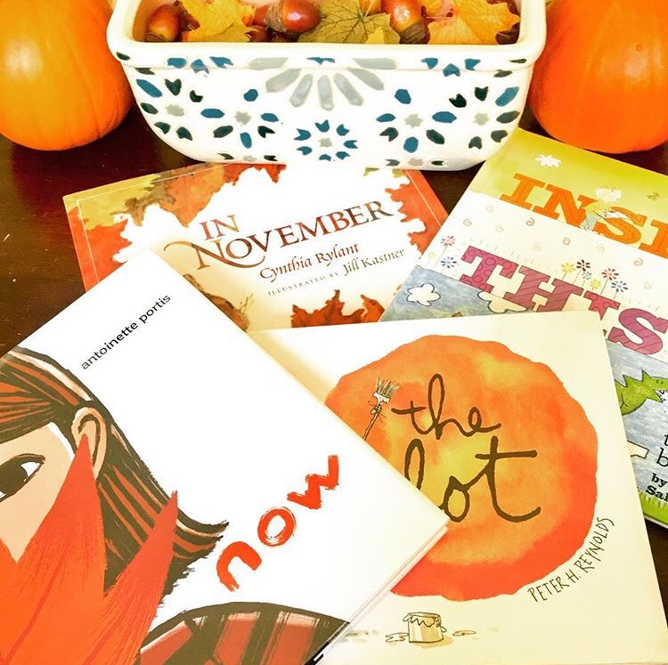 FoSLLBookstore's tweet photo. Can you read to me please? 😋📚
🍁📚🍂
#StoryTime #Thanksgiving #CynthiaRylant #AntoinettePortis #PeterHReynolds #BarneySaltzberg #fosllbookstore #silverlakelibrary #lapl #november #fall #reading #books #bookworm #instabook #bookstagram #LosAngeles #California https://t.co/kfejGP0R7w