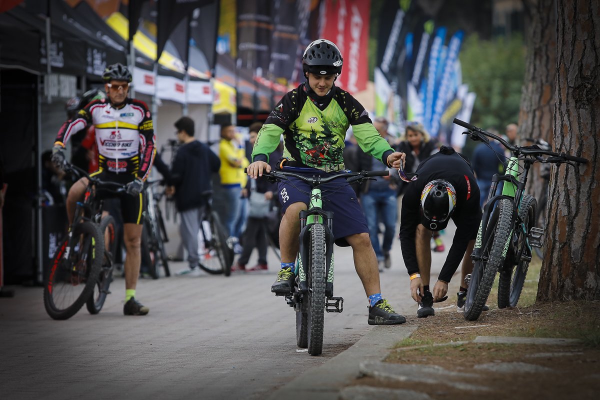 ProShopTest's tweet image. Il conto alla rovescia è iniziato ;) 
➖3⃣al debutto di @BikeShopTest in #Sicilia ! 🏝️🚵🚴‍♀️🚴🚵‍♀️
Ecco tutte le #INFO per trascorrere un super #weekend di #test bike 😎bit.ly/2iVNr8w