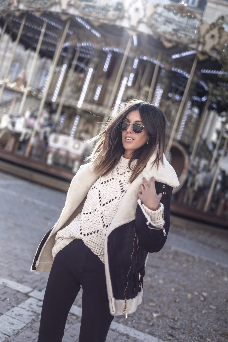 La belle <a href="/lisagermaneau/">Lisa Germaneau</a> porte un manteau <a href="/STRADIVARIUS/">Stradivarius</a>  – et un Pull <a href="/PRETTYWIRE/">Pretty Wire</a> ! Bon shopping avec neatyy.com