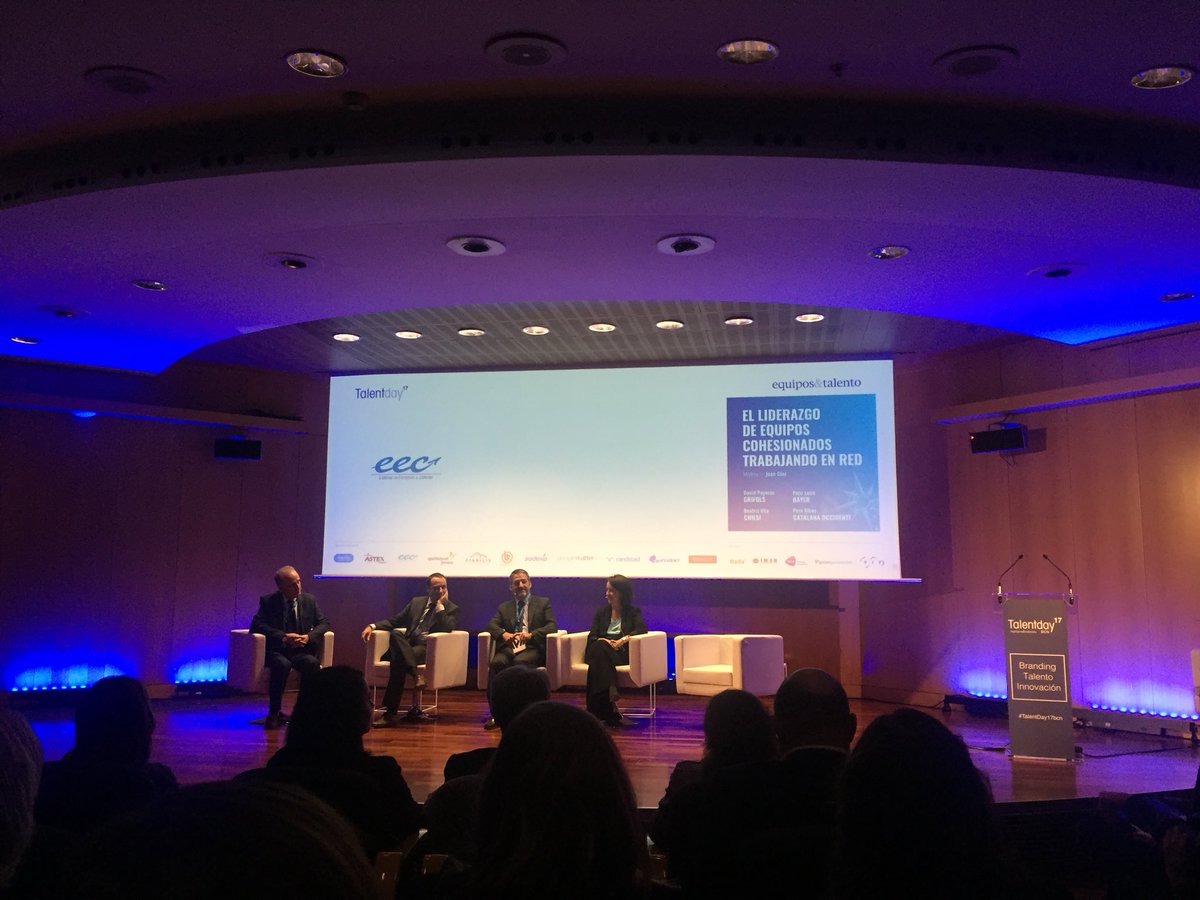 eec_coaching's tweet photo. Comenzamos mesa redonda "Liderazgo de equipos cohesionados trabajando en red" con @JoanDiazC @davidpayeras  @Grifols_Press @catalanaocc @BeatrizVila9  @Chiesi_es @BayerEspana #talentday17bcn #coaching https://t.co/MrhtBrVZYM