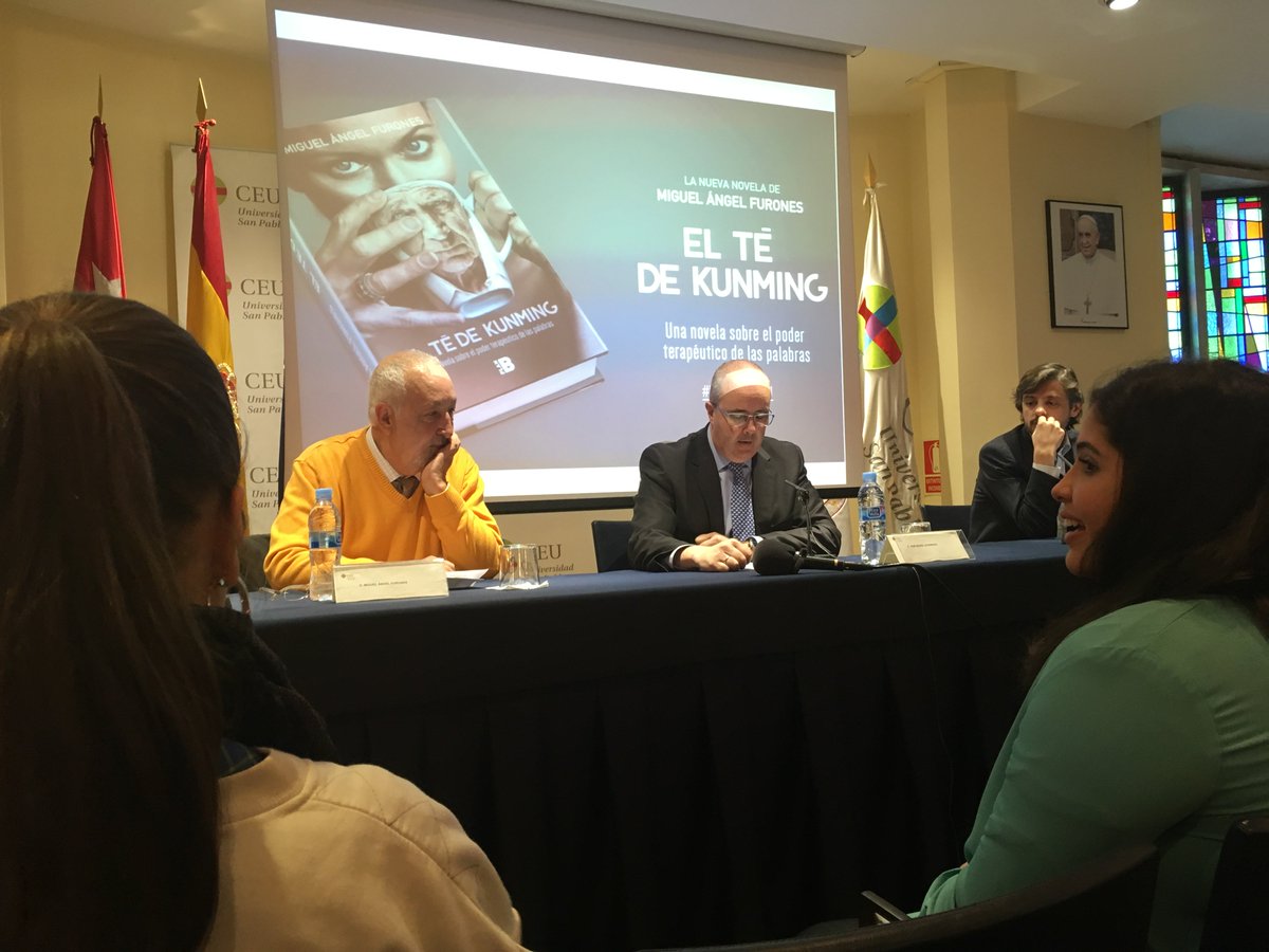 Irenemarin5's tweet photo. Presentación de El té de kunming #FuronesCEU https://t.co/1lGISGw9J7