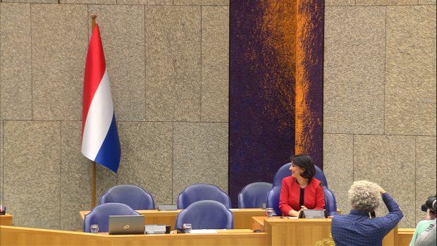 Niet zomaar een vlag..... maar een FABERVLAG! Uiteraard is FaberExposize de officiele leverancier van de NL-vlag in de Tweede Kamer! #fabervlaggen
rtlnieuws.nl/nederland/poli…
