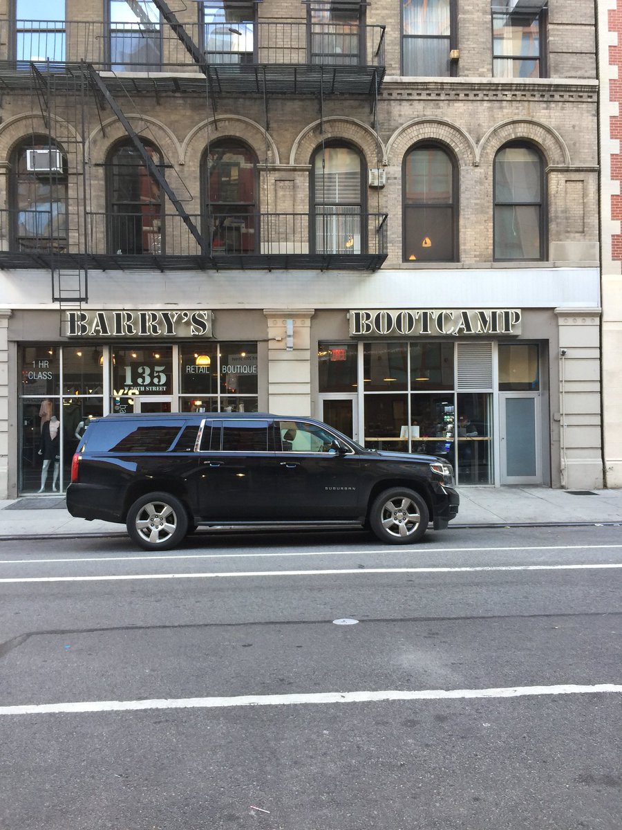 Wow! The US Military has a training facility named after John Barry, one of my favorite war heroes en.wikipedia.org/wiki/John_Barr… @BarrysBootcamp