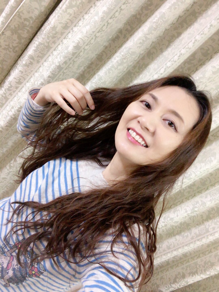 松谷彼哉 ちびたんと一緒 V Twitter すっご い久しぶりにパーマかけた 妄想任務が盛り上がってかけた 妄想任務が現実になっても役立つかわからないけど気の向くままに なんか 嬉しくなって家で自分撮りしまくってしまった 自分でうまくスタイリング出来るか謎 松谷彼哉 ちびたんと一緒 V Twitter すっご い久しぶりにパーマかけた 妄想任務が盛り上がってかけた 妄想任務が現実になっても役立つかわからないけど気の向くままに なんか 嬉しくなって家で自分撮りしまくってしまった 自分でうまくスタイリング出来るか謎
