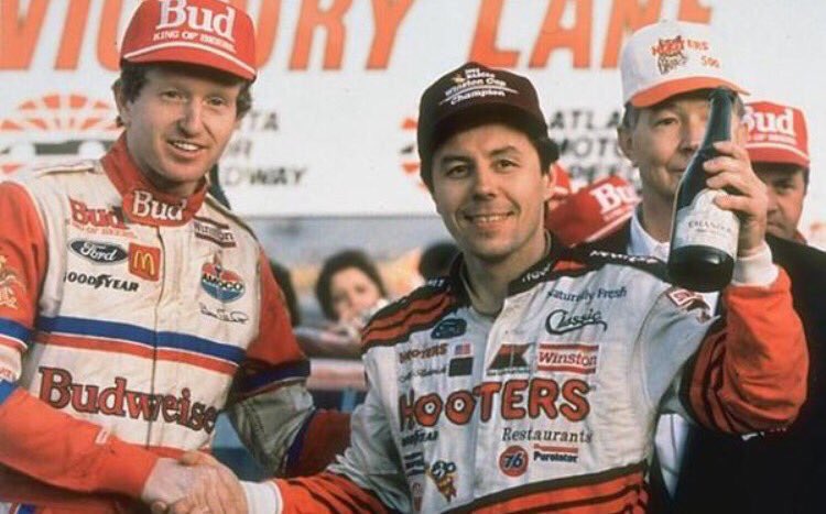 NASCARMemories's tweet photo. 25 years ago today:
The Hooters 500 at @amsupdates 

Alan Kulwicki won the championship, edging race-winner Bill Elliott by 10 points.

Richard Petty made the final start of his career.

@JeffGordonWeb made his Winston Cup debut. https://t.co/PUnjsEBkIV
