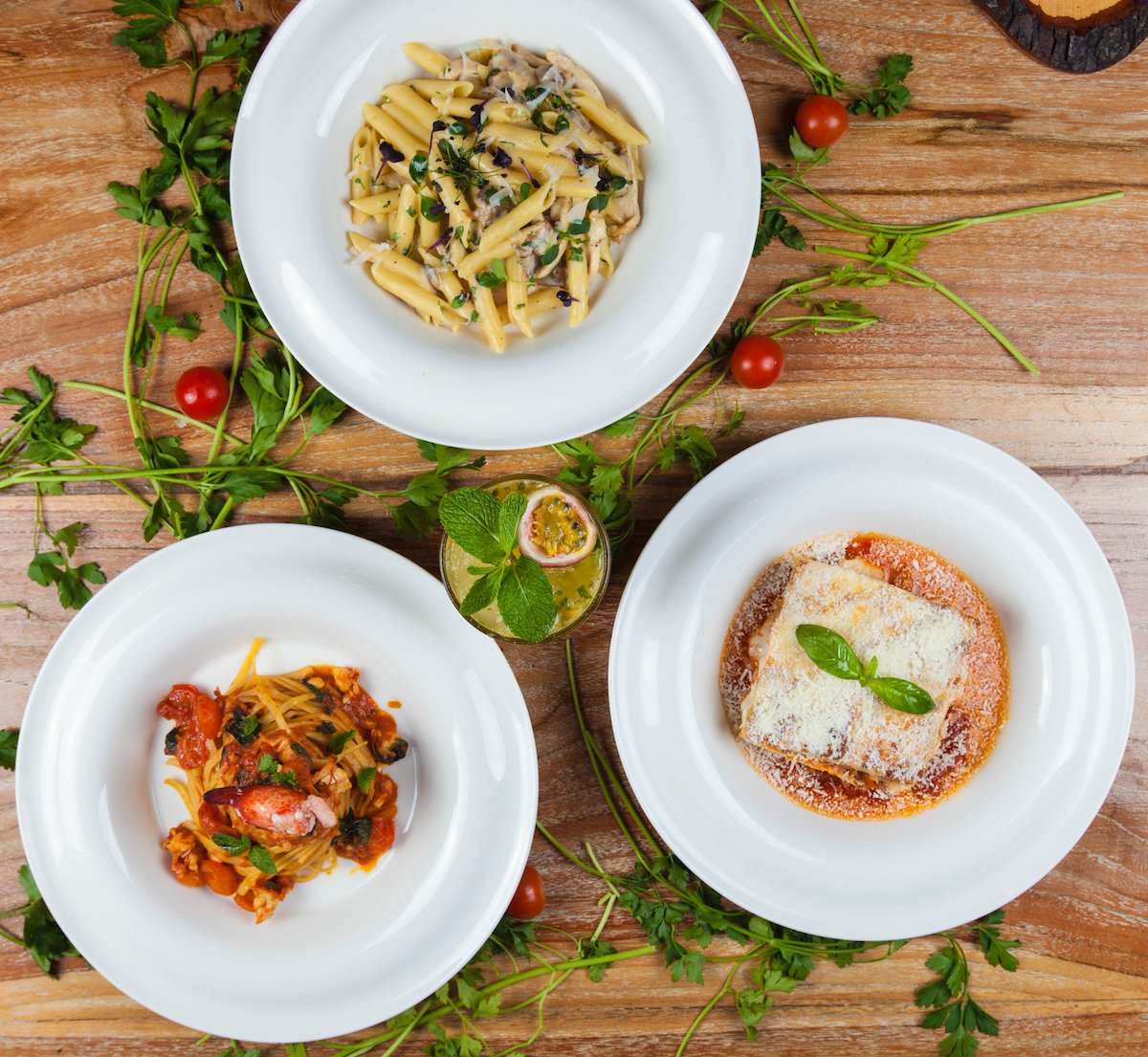 هل لديك إحتفال بعيد #ميلاد أو مناسبة خاصة متوقعة؟ مطعم بير تيه الفاخر وجوه الدافئ والمريح وقائمة الطعام كلها تجعله المكان المثالي!
perte.ae