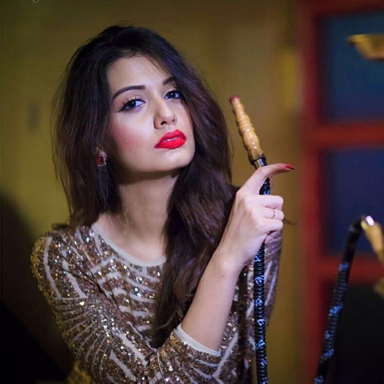 DivyaAg52786757's tweet photo. Looking hot divya 😘miss navi https://t.co/GXvUBt9RL6