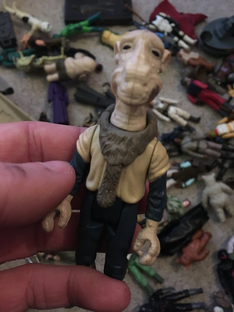 OfficialTessonJ's tweet image. My dad’s old #Yakface toy when he was little, holy moly he must be worth something 😱
