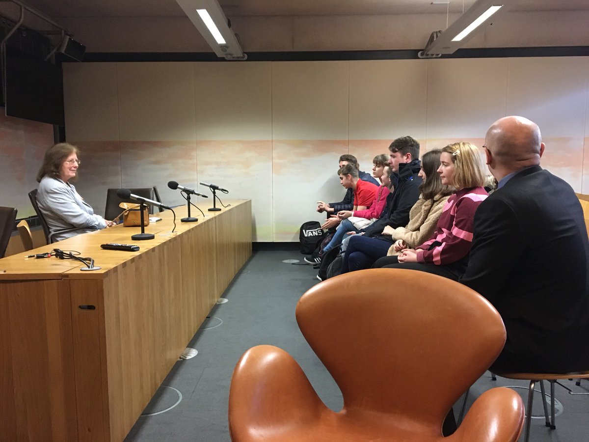 JulieMorganLAB's tweet image. Great to meet Mr Britt and his A level politics class from @whs_cardiff today in the Senedd #CardiffBay #politics #wales