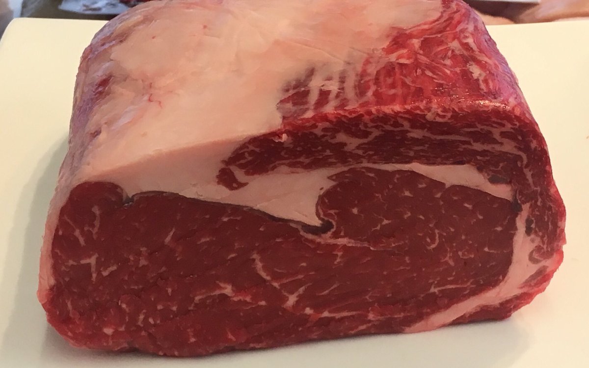 MeatNaturally's tweet image. Wagyu ribeye / fillet available to order for Christmas or special New Year’s Eve dinner.