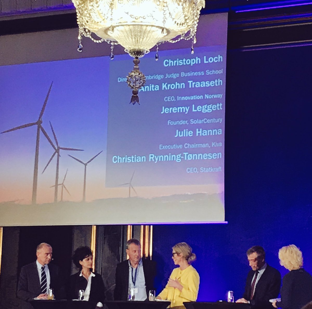 anettebergersen's tweet photo. "Norway as a lab for a green future": Looking forward to #incubating with @Statkraft and @InnovasjonNorge +many more at the #XynteoExchange https://t.co/ALLgsefo2q