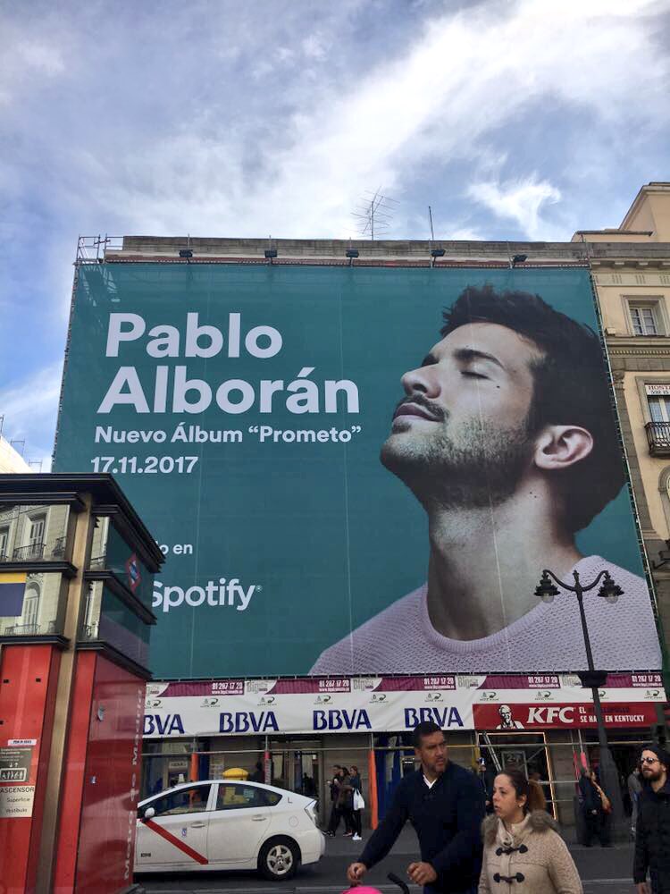alvaritodiaz78's tweet photo. Está llegando... @pabloalboran #Prometo 17/11/17 https://t.co/RK3ilvRFwG